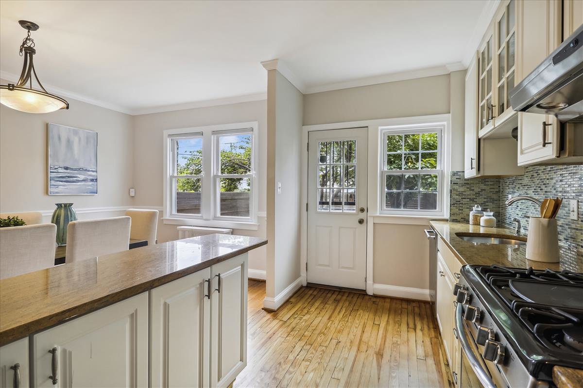 919 Perry Place NE DC_Kitchen 2
